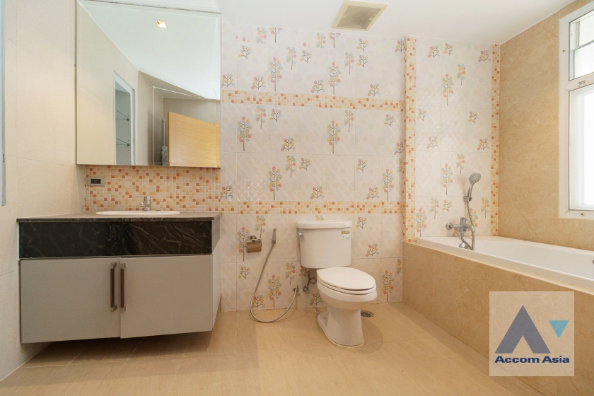 17  4 br Condominium for rent and sale in Sukhumvit ,Bangkok BTS Phrom Phong at D.S. Tower 1 AA25838