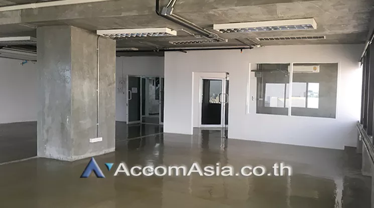  1  Office Space For Sale in Silom ,Bangkok BTS Sala Daeng at Skulthai Surawong AA25843