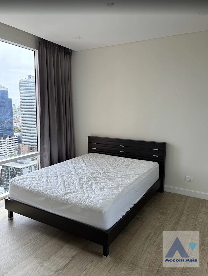 9  3 br Condominium For Sale in Sukhumvit ,Bangkok BTS Ekkamai at Fullerton Sukhumvit AA25845