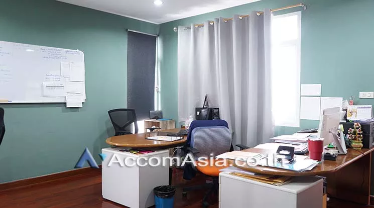 16  4 br House For Sale in sukhumvit ,Bangkok BTS Thong Lo AA25848