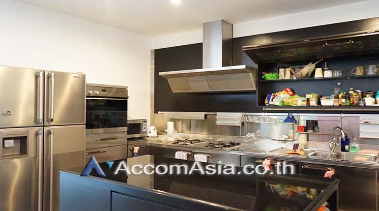 7  4 br House For Sale in sukhumvit ,Bangkok BTS Thong Lo AA25848