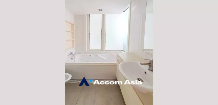 7  1 br Condominium For Sale in Sukhumvit ,Bangkok  at Siri Residence Sukhumvit 24 AA25852