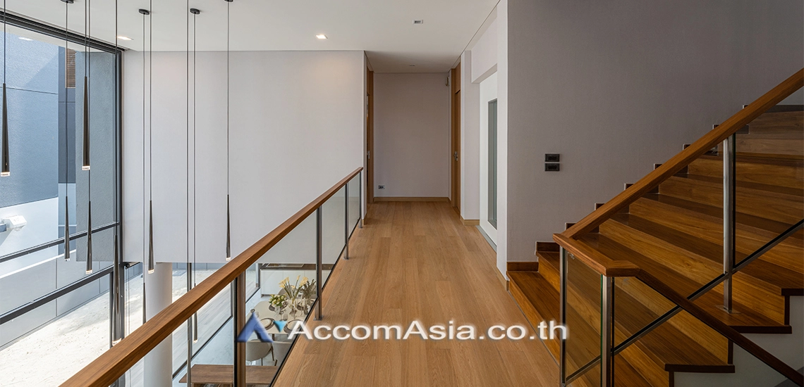 8  4 br House For Rent in Sathorn ,Bangkok BRT Wat Dan at Baan 365 Rama 3 AA25856