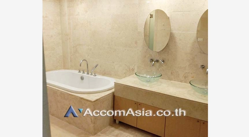11  2 br Condominium For Sale in Sukhumvit ,Bangkok BTS Thong Lo at Silver Heritage AA25888