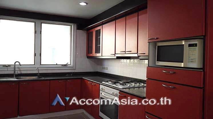 unitPet friendly |  3 Bedrooms  Condominium For Rent in Sukhumvit, Bangkok  near BTS Phrom Phong (AA25889)