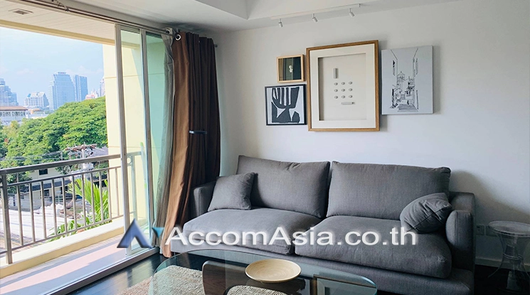 unit 1 Bedroom  Condominium For Rent in Ploenchit, Bangkok  near BTS Ploenchit (AA25892)