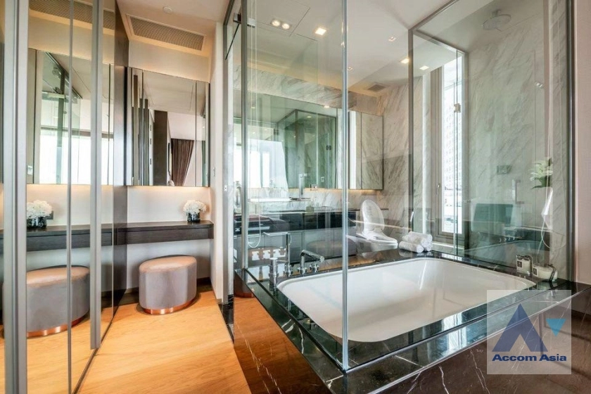 7  1 br Condominium for rent and sale in Silom ,Bangkok BTS Sala Daeng at Saladaeng One Condominium AA25894