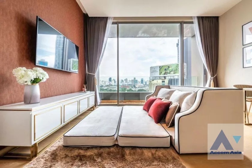 Corner Unit | Saladaeng One Condominium  1 Bedroom for Sale & Rent MRT Lumphini in Silom Bangkok