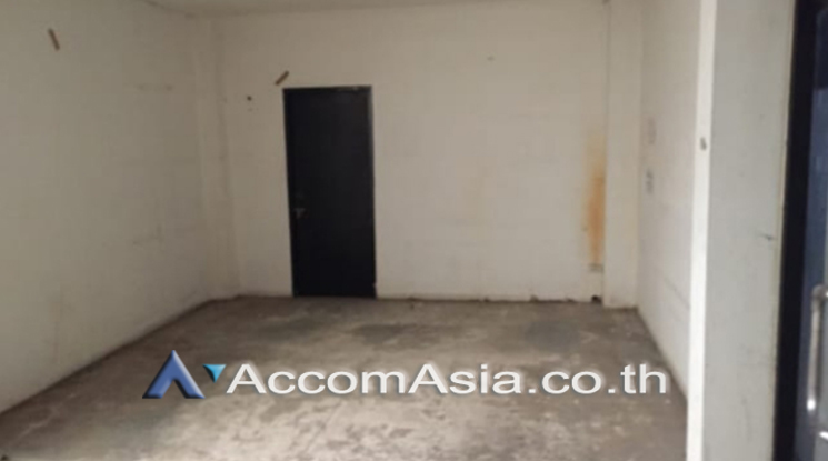  1  House For Rent in Sukhumvit ,Bangkok BTS Thong Lo AA25896