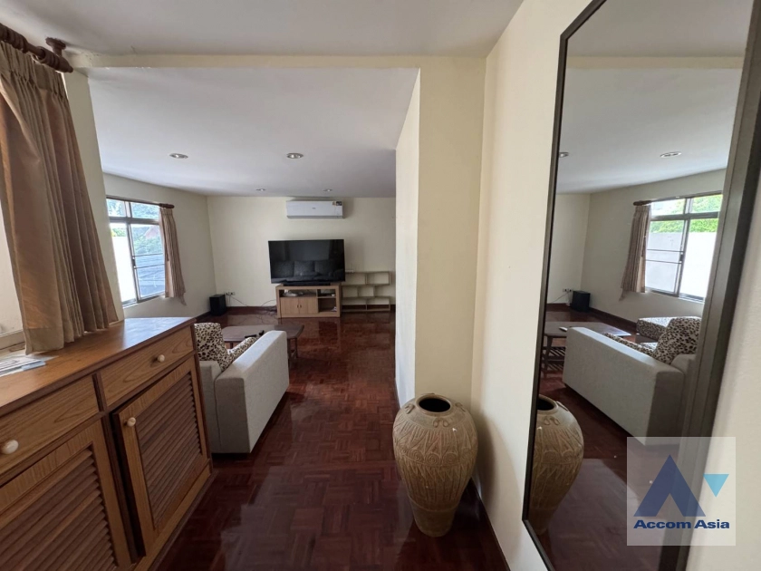 5  2 br Condominium For Rent in Sukhumvit ,Bangkok BTS Nana at The Heritage 24043