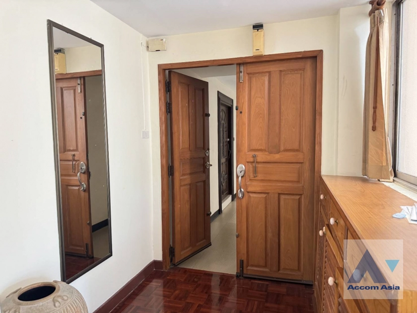 11  2 br Condominium For Rent in Sukhumvit ,Bangkok BTS Nana at The Heritage 24043