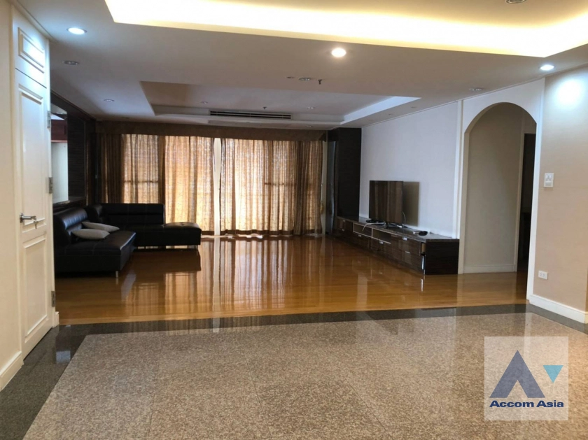 unit 3 Bedrooms  Condominium For Rent & Sale in Sukhumvit, Bangkok  near BTS Asok - MRT Sukhumvit (AA25930)
