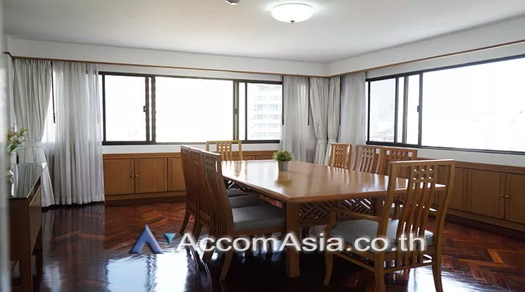 4  3 br Apartment For Rent in Sukhumvit ,Bangkok BTS Nana at Perfect for Pet lovers Apartment, near NIST Intl AA25932