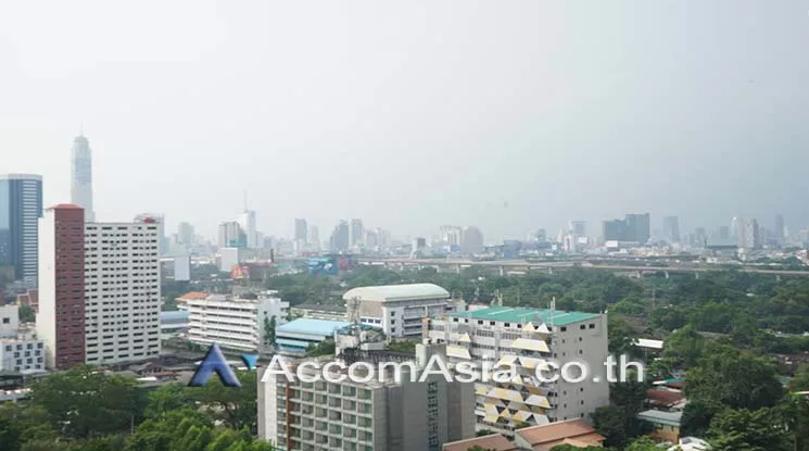 9  3 br Apartment For Rent in Sukhumvit ,Bangkok BTS Nana at Comfort high rise AA25932