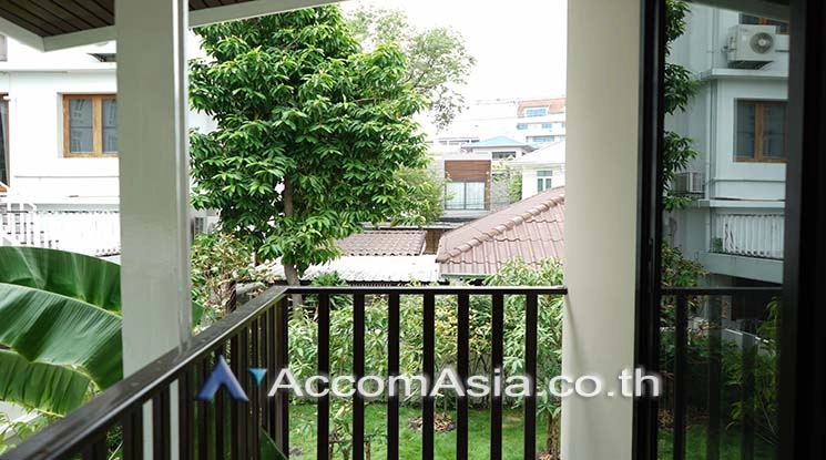 16  3 br House For Rent in Sathorn ,Bangkok MRT Lumphini AA25935