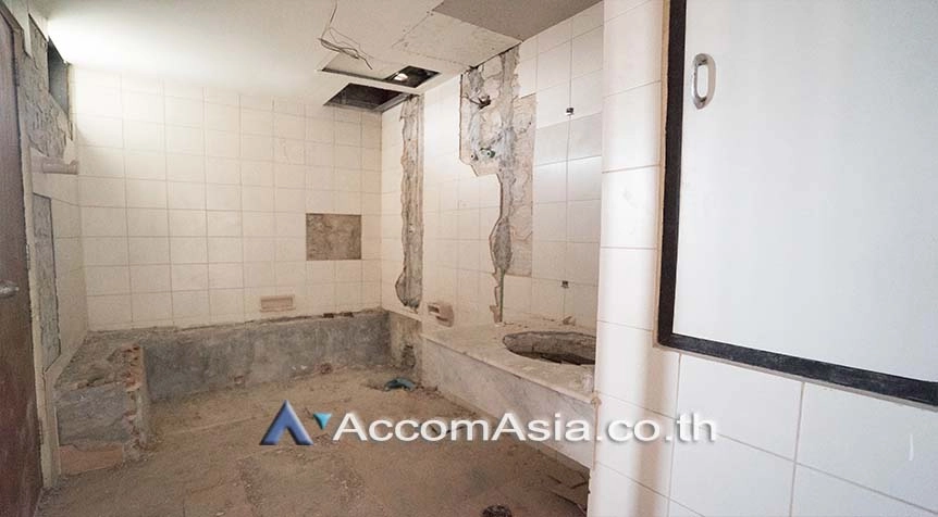 10  3 br Condominium For Sale in Sukhumvit ,Bangkok BTS Phrom Phong at D.S. Tower 1 AA25956