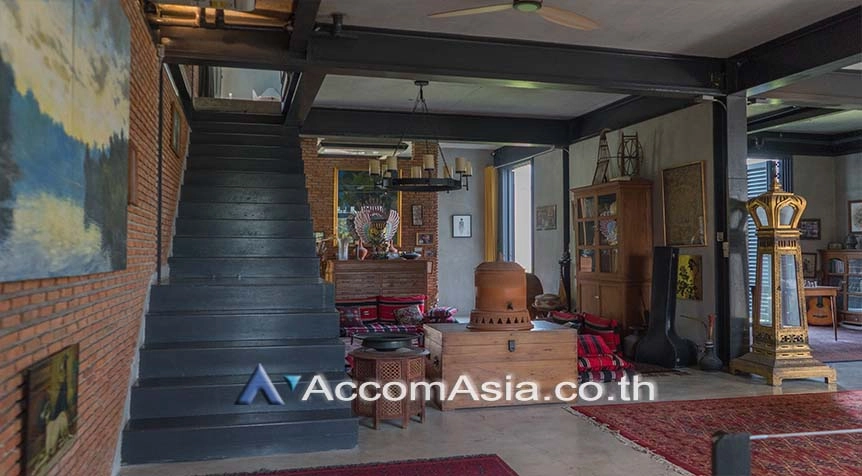 19  6 br House for rent and sale in sukhumvit ,Bangkok BTS Phra khanong AA25982