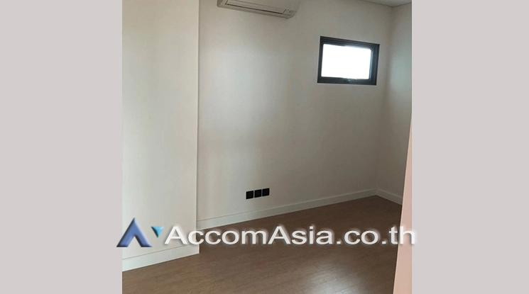4  2 br Condominium For Sale in Silom ,Bangkok BTS Saphan Taksin - MRT Hua Lamphong at The Room Charoenkrung 30 AA25983