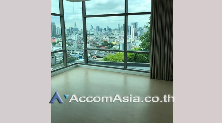 5  2 br Condominium For Sale in Silom ,Bangkok BTS Saphan Taksin - MRT Hua Lamphong at The Room Charoenkrung 30 AA25983