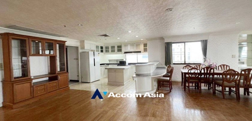 unit 3 Bedrooms  Condominium For Rent & Sale in Sukhumvit, Bangkok  near BTS Phrom Phong (AA25984)