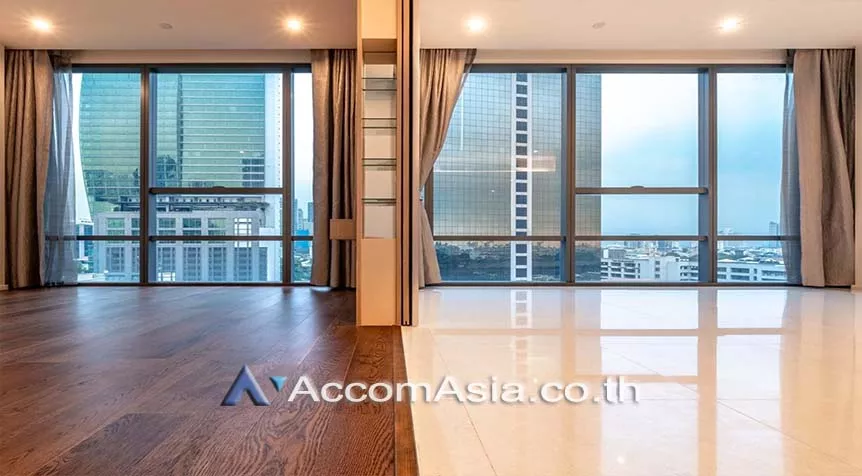  2  1 br Condominium For Sale in Charoennakorn ,Bangkok BTS Surasak - BTS Krung Thon Buri at The Bangkok Sathorn Taksin AA25985