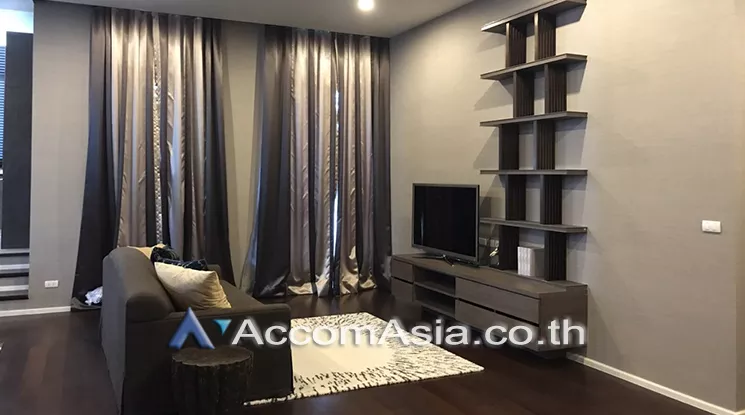  1  2 br Condominium For Rent in Ratchadapisek ,Bangkok BTS Thong Lo - ARL Ramkhamhaeng at The Capital Ekamai Thonglor AA26006