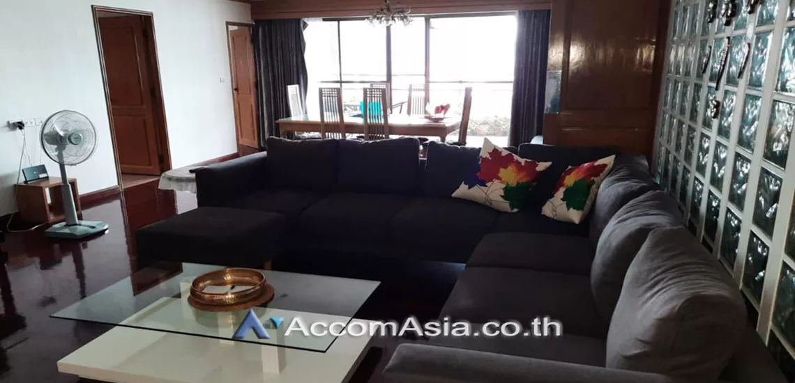 unit 2 Bedrooms  Condominium For Rent in Sukhumvit, Bangkok  near BTS Asok - MRT Sukhumvit (24054)