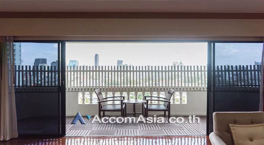 unitPet friendly |  3 Bedrooms  Apartment For Rent in Sukhumvit, Bangkok  near BTS Phrom Phong (AA26027)