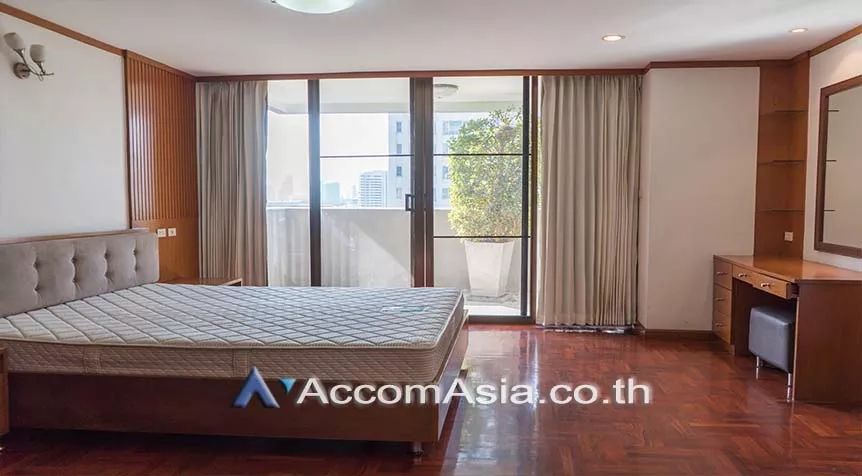 12  4 br Apartment For Rent in Sukhumvit ,Bangkok BTS Phrom Phong at Family Size Desirable AA26028