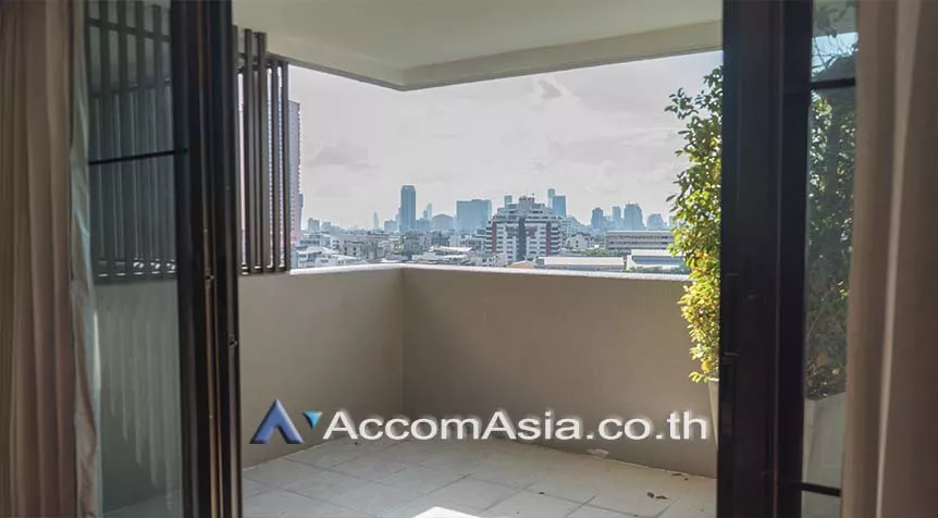 10  4 br Apartment For Rent in Sukhumvit ,Bangkok BTS Phrom Phong at Family Size Desirable AA26028
