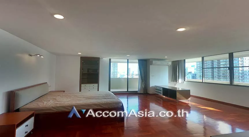 5  3 br Apartment For Rent in Sukhumvit ,Bangkok BTS Phrom Phong at Family Size Desirable AA26029