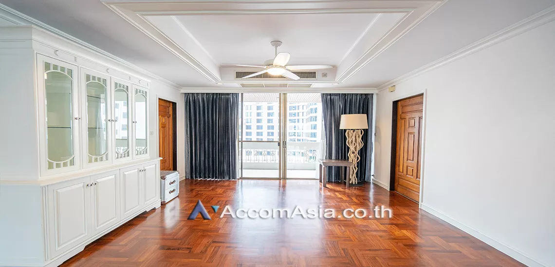 unitBig Balcony, Pet friendly |  3 Bedrooms  Apartment For Rent in Sukhumvit, Bangkok  near BTS Asok - MRT Sukhumvit (AA26032)