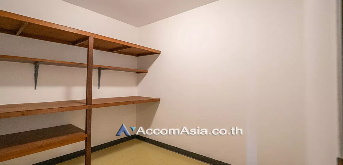 12  3 br Apartment For Rent in Sukhumvit ,Bangkok BTS Asok - MRT Sukhumvit at Peaceful and Pet-Friendly Residence in Asoke AA26032