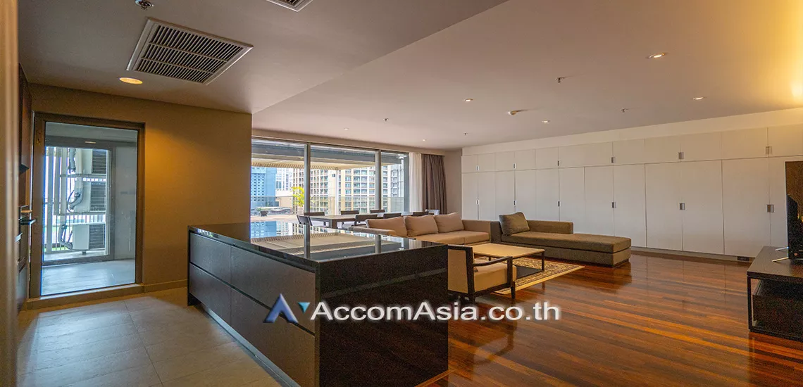 5  4 br Apartment For Rent in Sukhumvit ,Bangkok BTS Phrom Phong at Modern Apartment AA26036