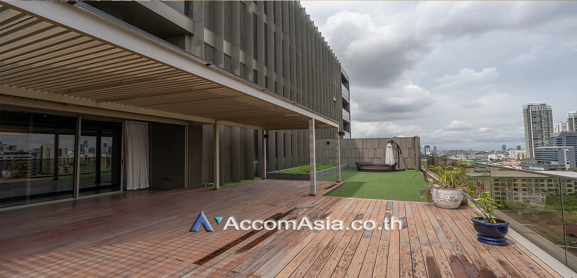 1  4 br Apartment For Rent in Sukhumvit ,Bangkok  at Modern Apartment AA26036