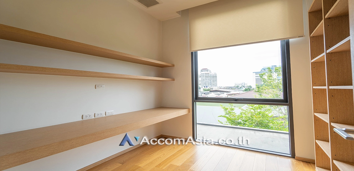7  3 br Apartment For Rent in Sukhumvit ,Bangkok BTS Phrom Phong at Boutique Modern Apartment AA26044