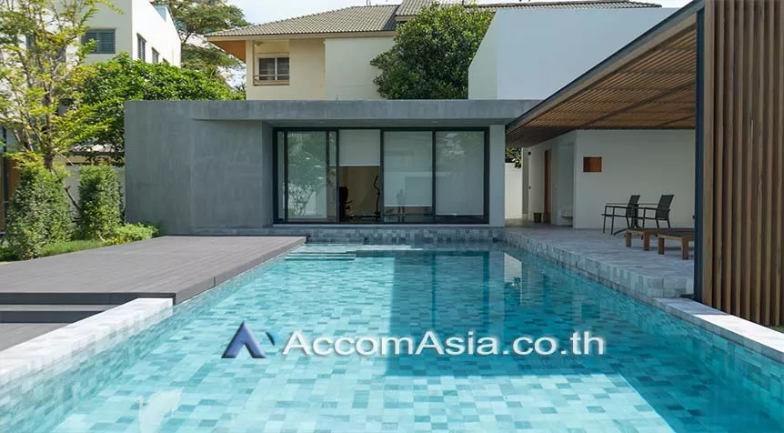 15  3 br Apartment For Rent in Sukhumvit ,Bangkok BTS Phrom Phong at Boutique Modern Apartment AA26045