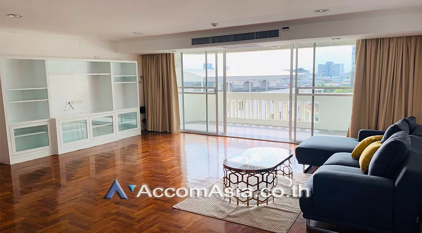 5  3 br Apartment For Rent in Sathorn ,Bangkok BTS Chong Nonsi at Perfect For Family AA26046