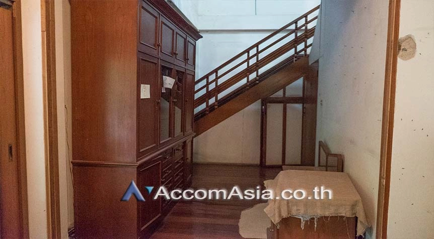 10  4 br House for rent and sale in Sukhumvit ,Bangkok BTS Phrom Phong AA26054