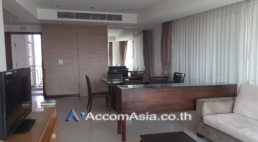 unit 2 Bedrooms  Condominium For Rent in Ploenchit, Bangkok  near BTS Ratchadamri (AA26066)