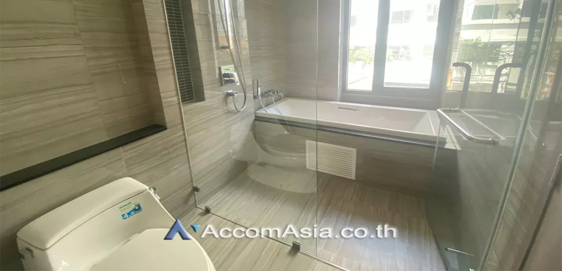 8  3 br Condominium For Rent in Ploenchit ,Bangkok BTS Ratchadamri - MRT Silom at Klass Sarasin-Rajdamri AA26078