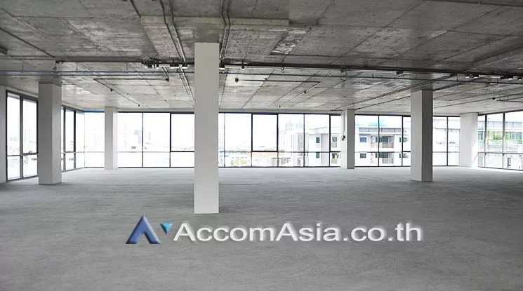  Office space For Rent in Sukhumvit, Bangkok  near BTS Punnawithi (AA26080)