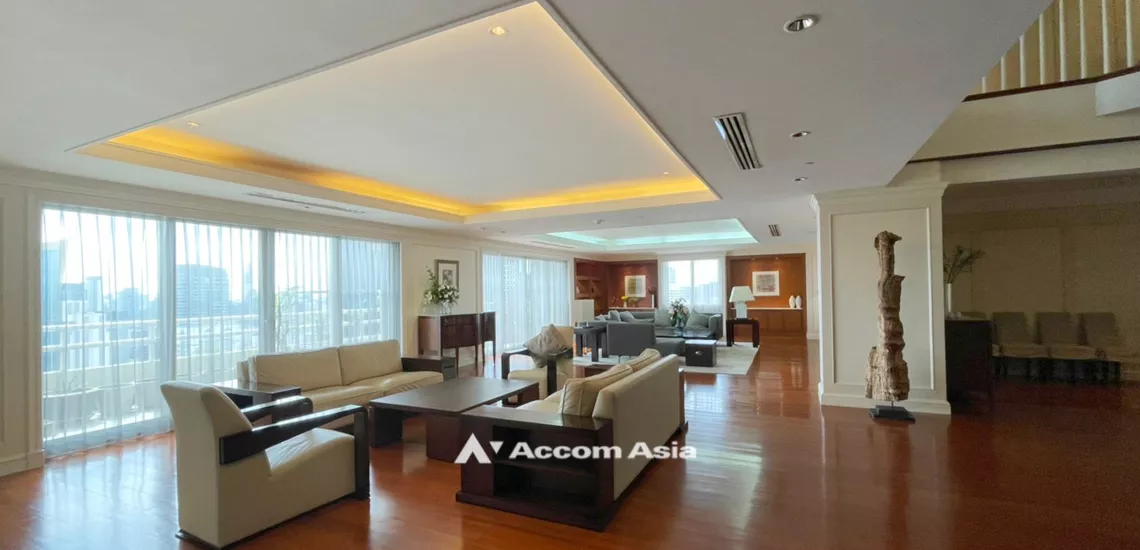 Duplex Condo, Penthouse, Pet friendly |  5 Bedrooms  Condominium For Rent & Sale in Sukhumvit, Bangkok  near BTS Asok - MRT Sukhumvit (AA26081)