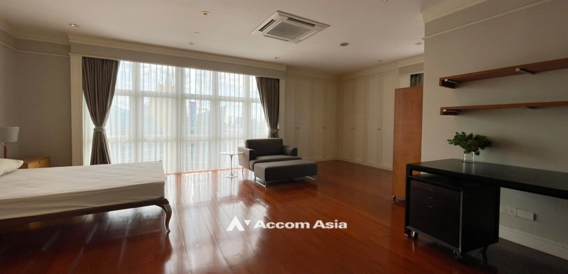 28  5 br Condominium For Sale in Sukhumvit ,Bangkok BTS Asok - MRT Sukhumvit at Las Colinas AA26081