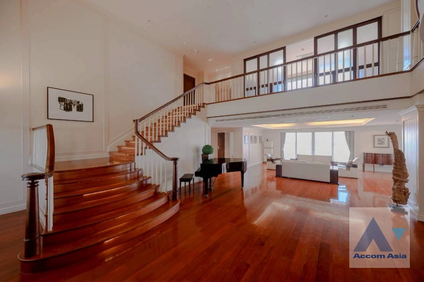 unitSuper Luxury, Duplex Condo, Penthouse |  5 Bedrooms  Condominium For Sale in Sukhumvit, Bangkok  near MRT Sukhumvit - BTS Asok (AA26081)