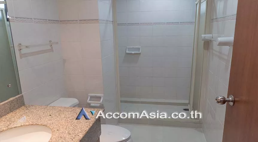 16  3 br Apartment For Rent in Sukhumvit ,Bangkok BTS Phrom Phong at Comfortable for living AA26088