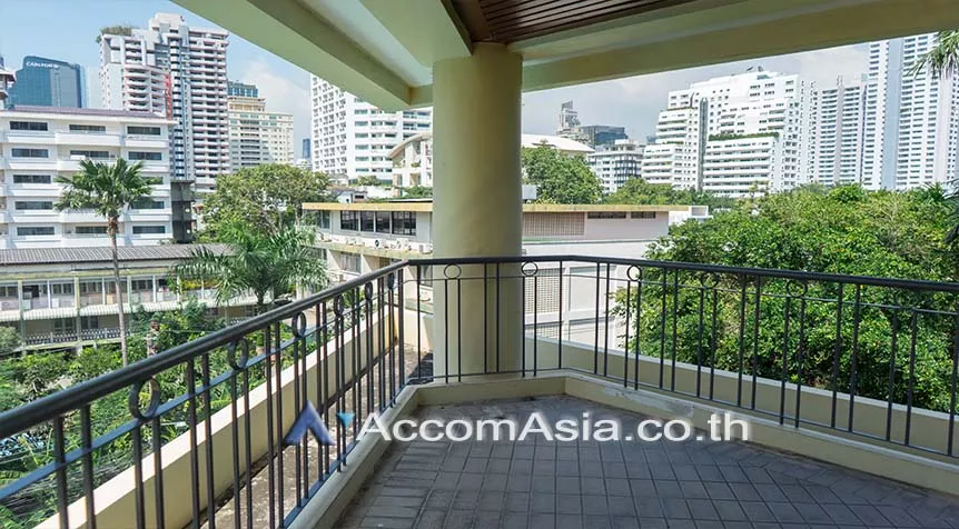 4  3 br Apartment For Rent in Sukhumvit ,Bangkok BTS Phrom Phong at Comfortable for living AA26088