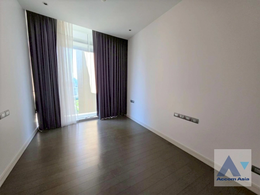 5  2 br Condominium for rent and sale in Ploenchit ,Bangkok BTS Ratchadamri at Magnolias Ratchadamri Boulevard AA26093