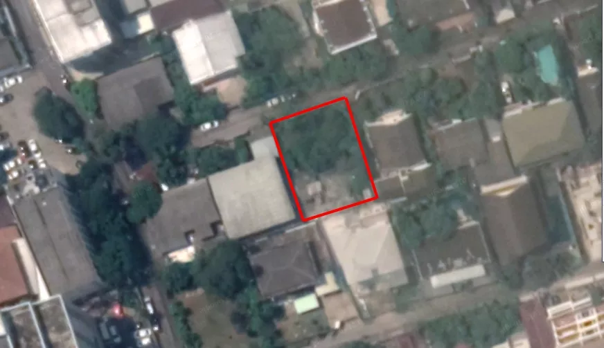  1  Land For Sale in Sukhumvit ,Bangkok BTS Ekkamai AA26116