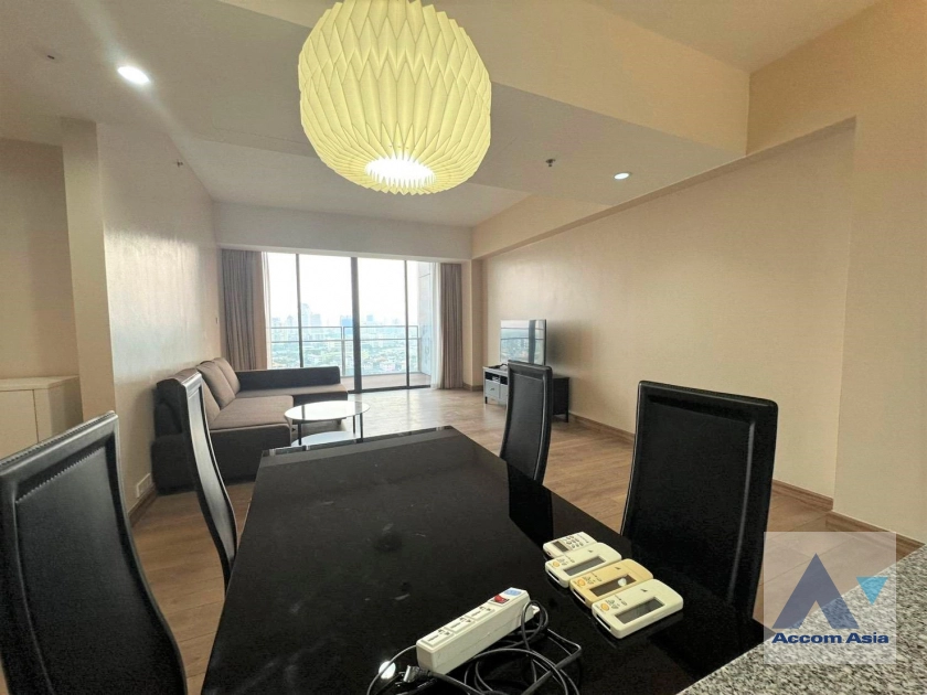 unit 2 Bedrooms  Condominium For Rent & Sale in Sathorn, Bangkok  near BTS Chong Nonsi - MRT Lumphini (AA26118)